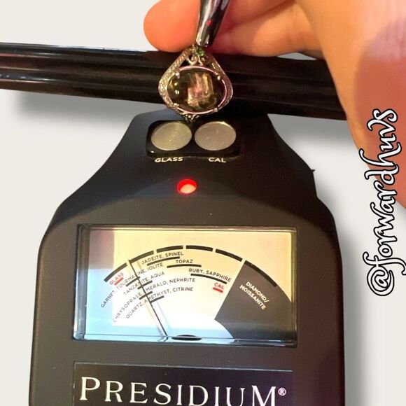 Seraphinite Fashion Ring with Emerald Size 7 - Picture 11 of 12